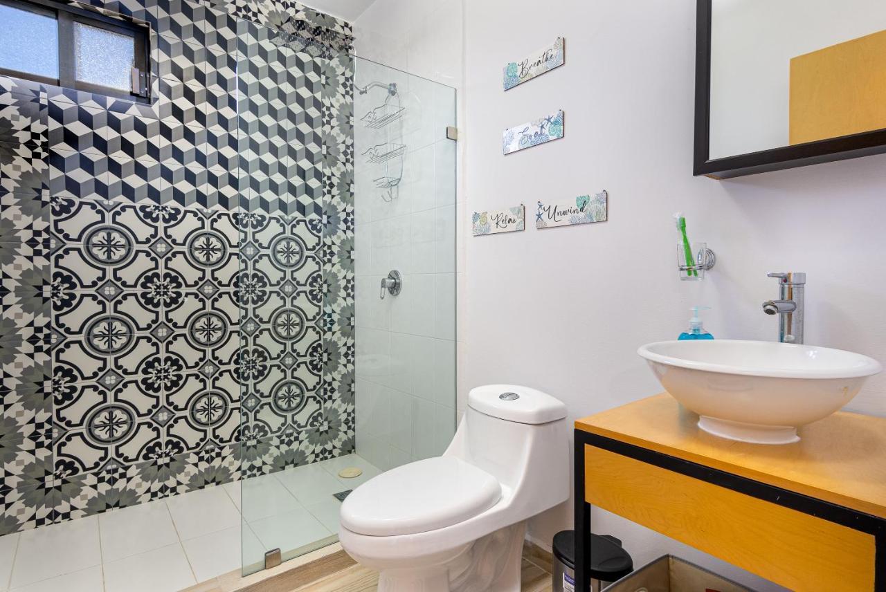 Stunning 2 Bedroom, 2 Bathroom Condo Just A 5 Minute Drive To The Beach Cabo San Lucas Eksteriør billede